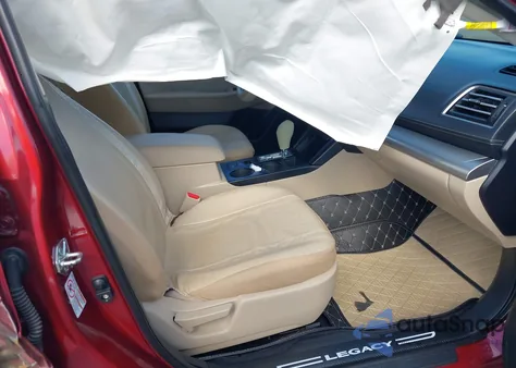 2018 Subaru Legacy 2.5I Premium z USA, uszkodzony, nr VIN 4S3BNAC69J3017766